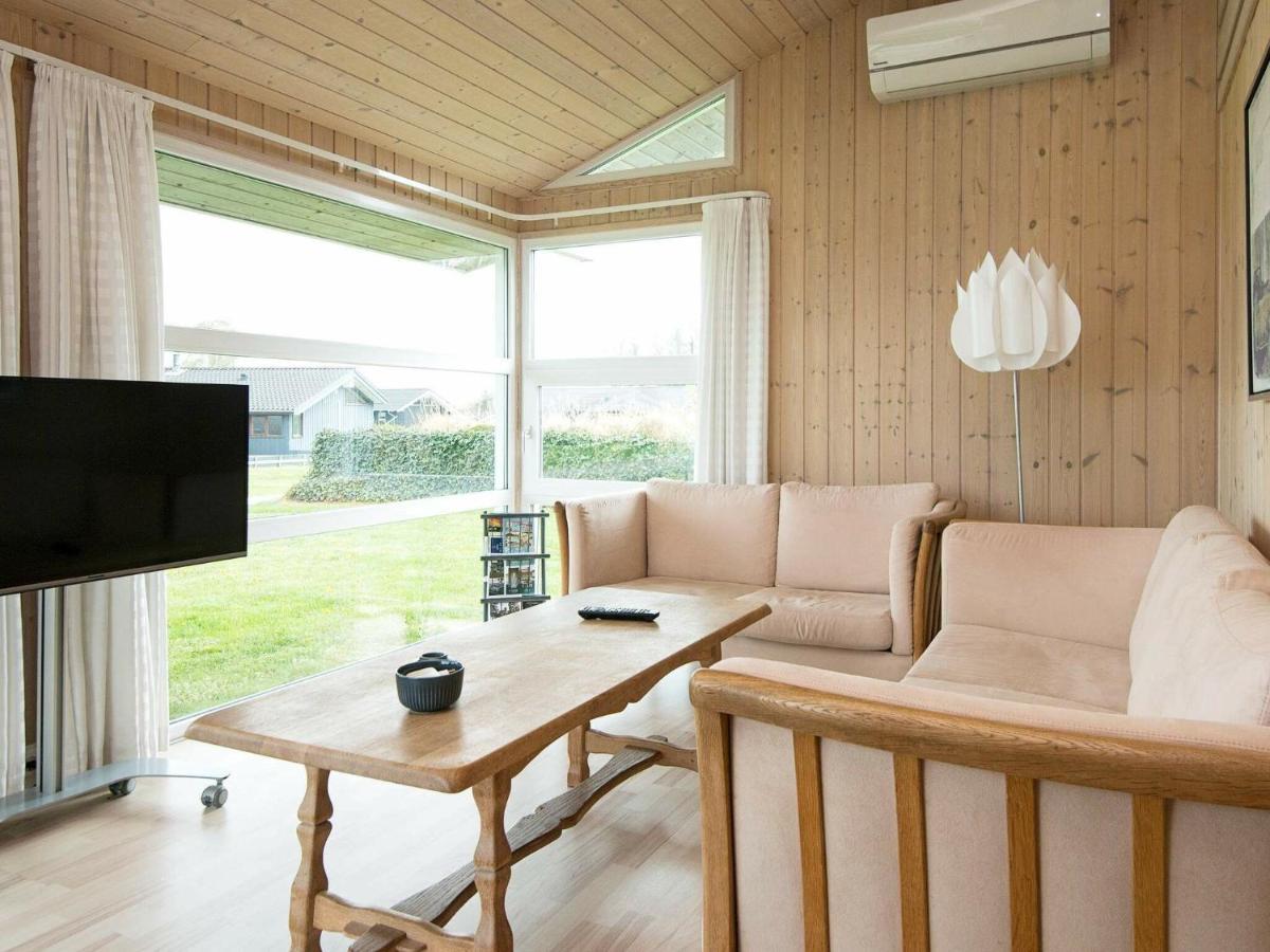 6 Person Holiday Home In Sj Lund Sjolund المظهر الخارجي الصورة